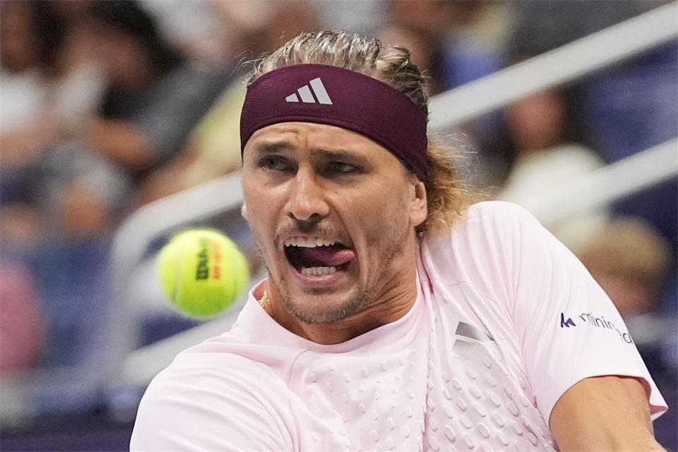 Den Ball im Blick - und auch den Titel?Frank Franklin II/AP/dpa