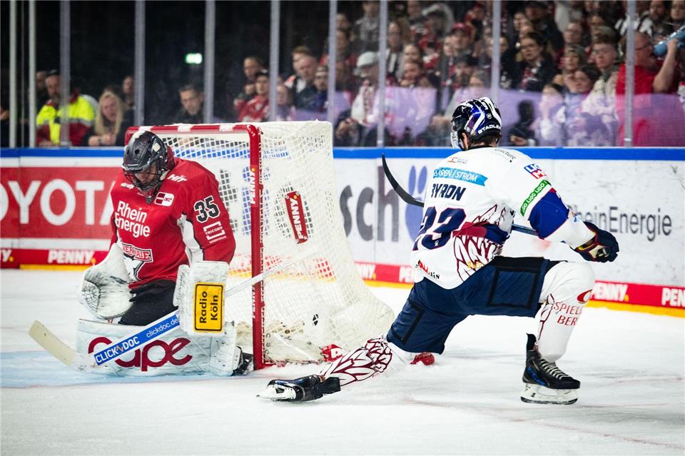 Den Eisbären Berlin fehlt nur noch ein Sieg zum TitelMarius Becker/dpa