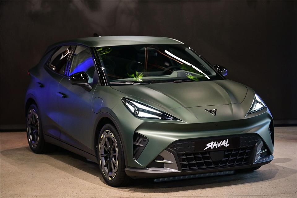 Den Raval gibt es zunächst in drei gut ausgestatteten Launch-Editionen. Später folgt eine Einstiegsvariante für 26.000 Euro.Sebastian Christoph Gollnow/dpa