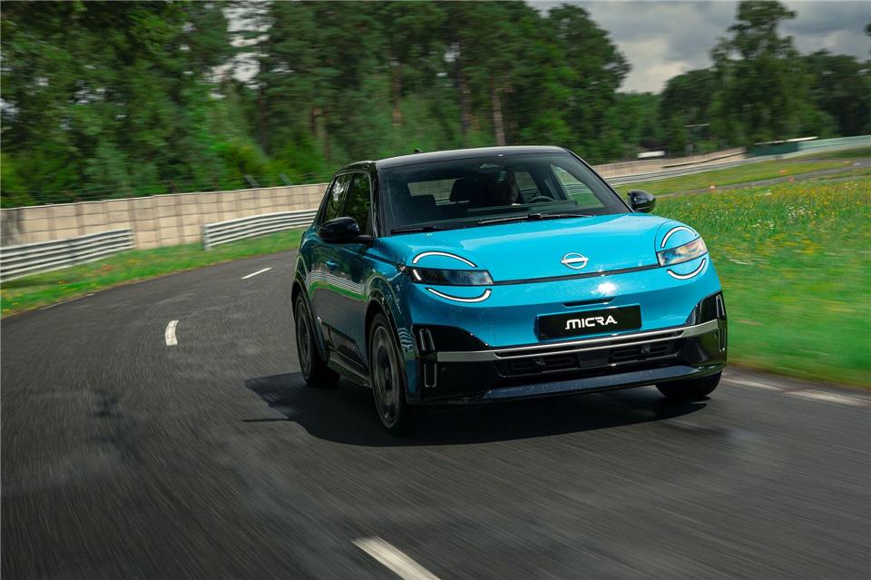 Parlez-vous japonais? Der Renault R5 wird zum Nissan Micra Den habe ich doch schon mal irgendwo gesehen? Nun ja, ganz identisch nicht - aber der neue Micra basiert auf dem Renault R5.Guillem Hernandez/Nissan/dpa-tmn