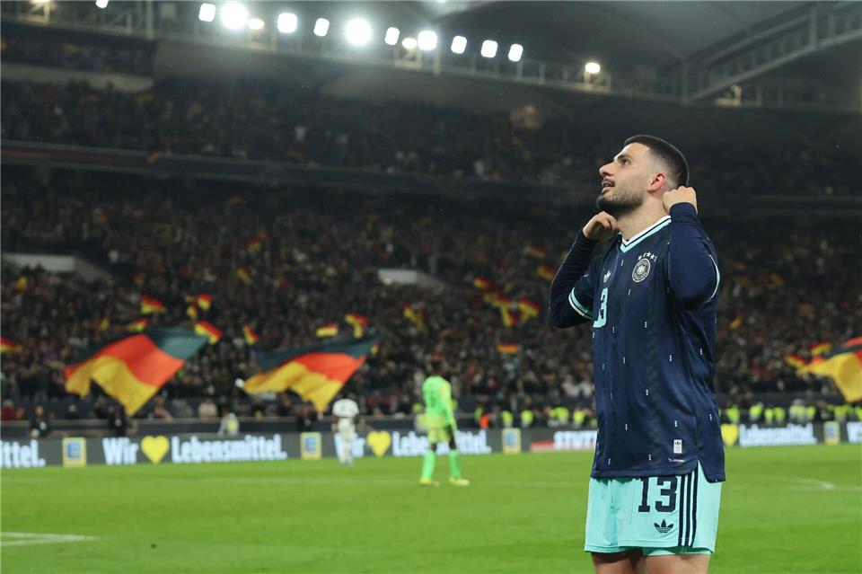 Deniz Undav jubelt über sein Siegtor gegen Ghana. Christian Charisius/dpa