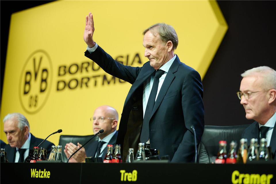 Denkzettel zum Amtswechsel: Der neue BVB-Präsident Hans-Joachim Watzke erhielt nur 59 Prozent Ja-StimmenBernd Thissen/dpa