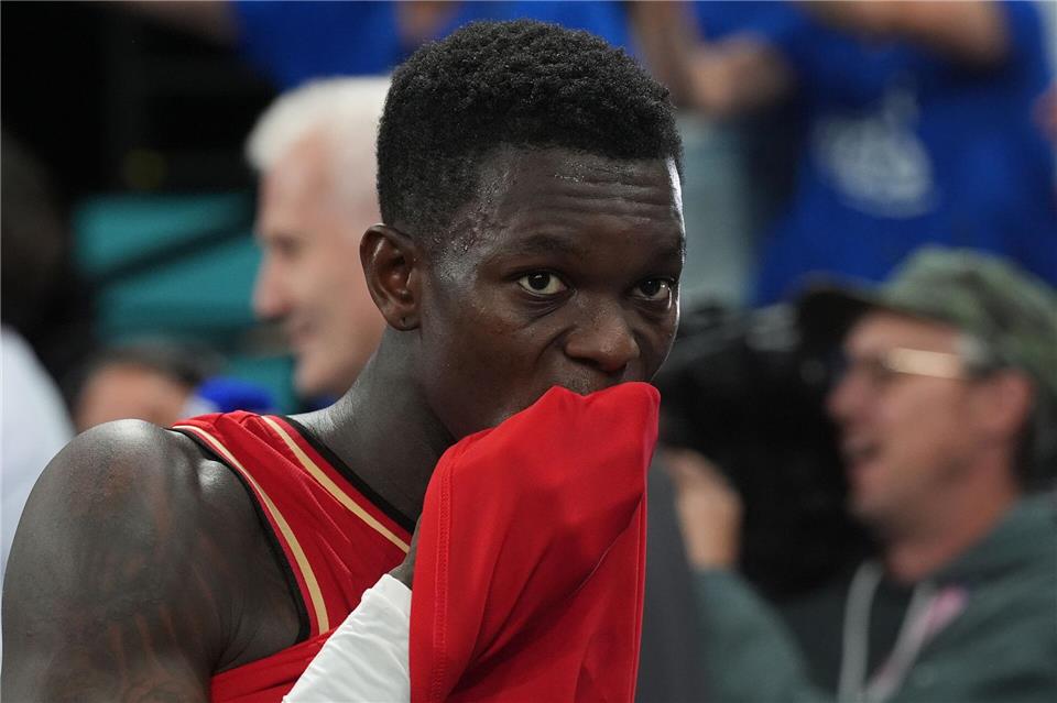 Dennis Schröder fehlt den deutschen Basketballern am Freitag gegen Slowenien.Marcus Brandt/dpa