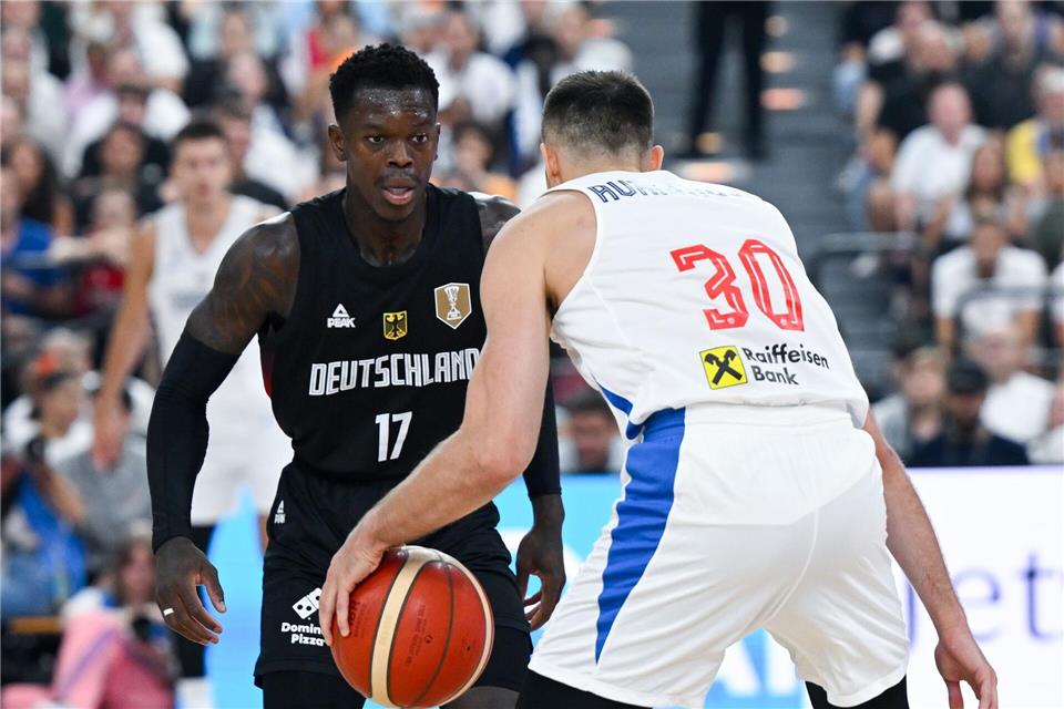 Dennis Schröder führte Deutschland in Spanien zum Sieg. (Archivbild)Sven Hoppe/dpa