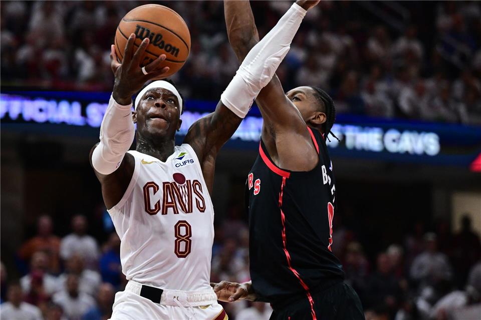 Dennis Schröder hatte einen starken Abend für Cleveland.David Dermer/AP/dpa