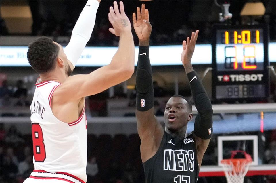 Dennis Schröder konnte die nächste Niederlage der Brooklyn Nets nicht verhindern. Charles Rex Arbogast/AP/dpa