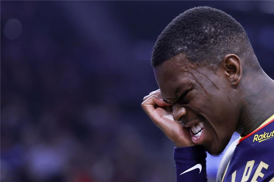Dennis Schröder konnte mit den Golden State Warriors erneut nicht gewinnen.Ryan Sun/AP/dpa
