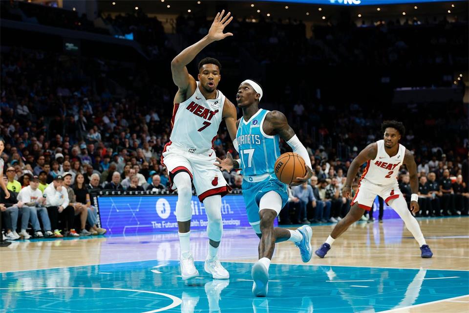 Dennis Schröder machte gegen Miami sein bestes Saisonspiel.Nell Redmond/AP/dpa
