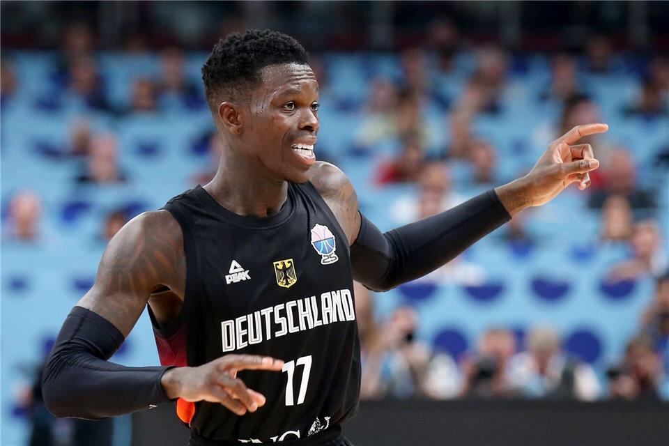 Dennis Schröder wurde als wertvollster Spieler ausgezeichnet.Matthias Stickel/dpa