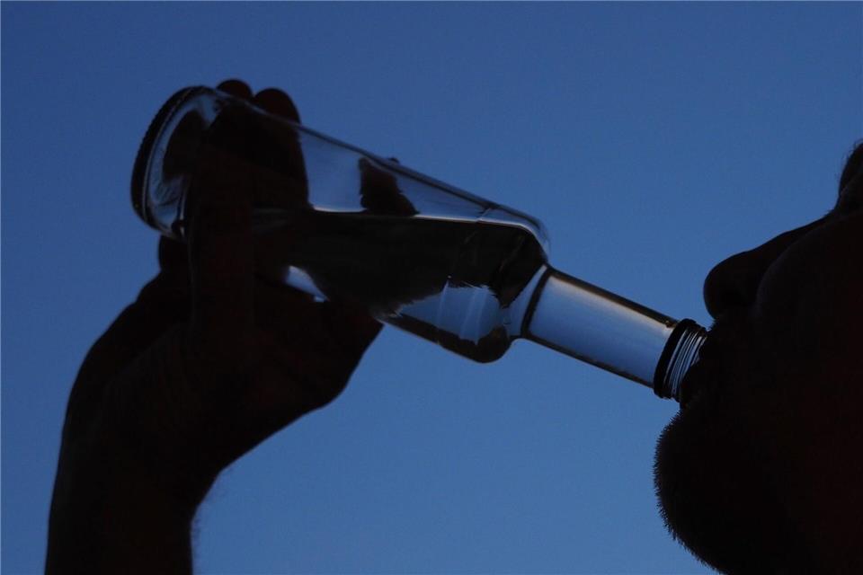 Dennoch ist Rauschtrinken weiterhin verbreitet. (Symbolbild)Soeren Stache/dpa-Zentralbild/dpa