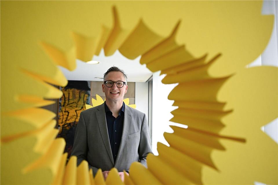 Der 46-jährige Andreas Schwarz ist auch weiterhin dafür zuständig, die Grünen-Fraktion zusammenzuhalten. Bernd Weißbrod/dpa