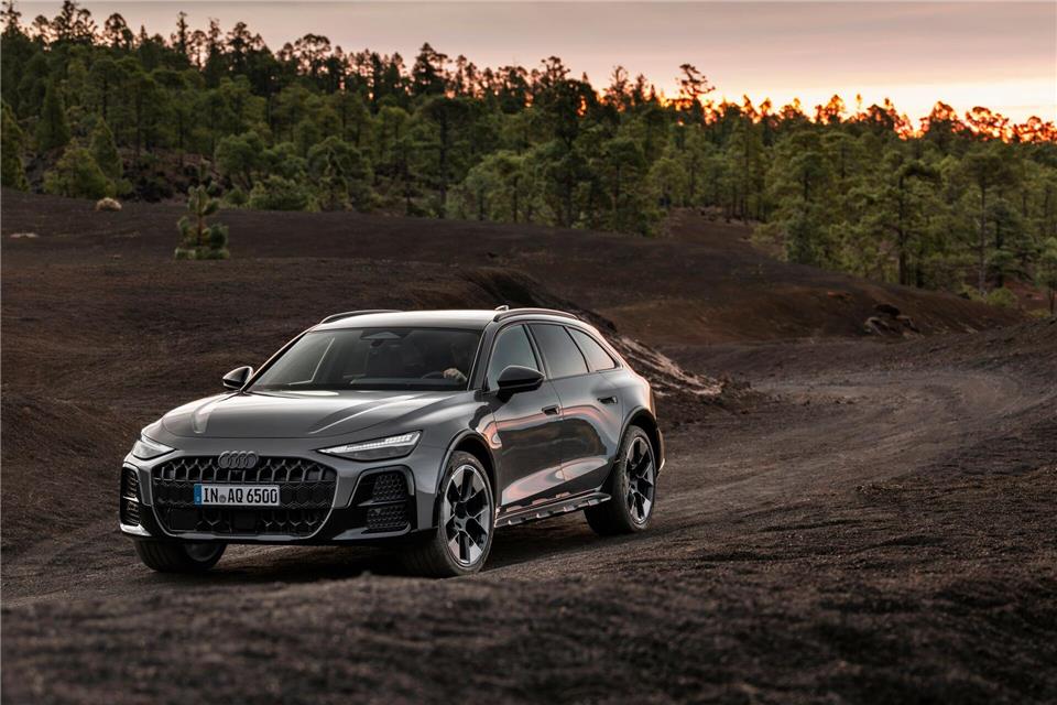 Der A6 kann jetzt wieder Offroad. Audi stellt dem Avant erneut den Allroad zur Seite: bulligeres Design, elf Zentimeter breiter und geeignet für unebenes Gelände.TSP/Audi AG/dpa-tmn