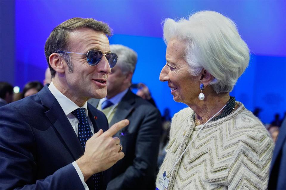 Der Abtritt von Lagarde hat wohl auch politische Gründe, denn auf Frankreichs Präsident Emmanuel Macron könnten Rechtspopulisten folgen (Archivbild)Markus Schreiber/AP/dpa