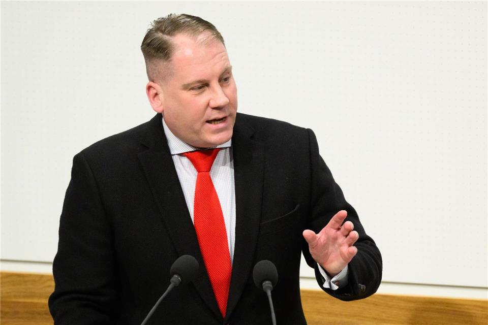 Der AfD-Abgeordnete Lilienthal hält die Aussagen von Kanzler Merz für rassistisch. (Archivbild)Philip Dulian/dpa