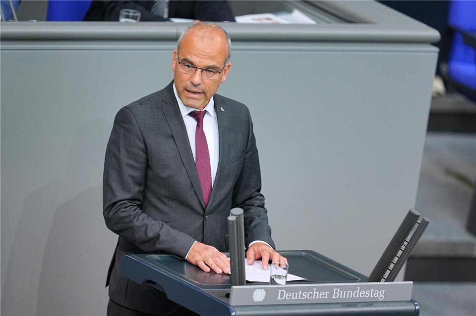 Der AfD-Abgeordnete Rainer Rothfuß war nach eigenen Angaben schon vor einem Jahr bei einem Treffen in Russland mit Anwesenheit Medwedews. (Archivbild)Michael Kappeler/dpa