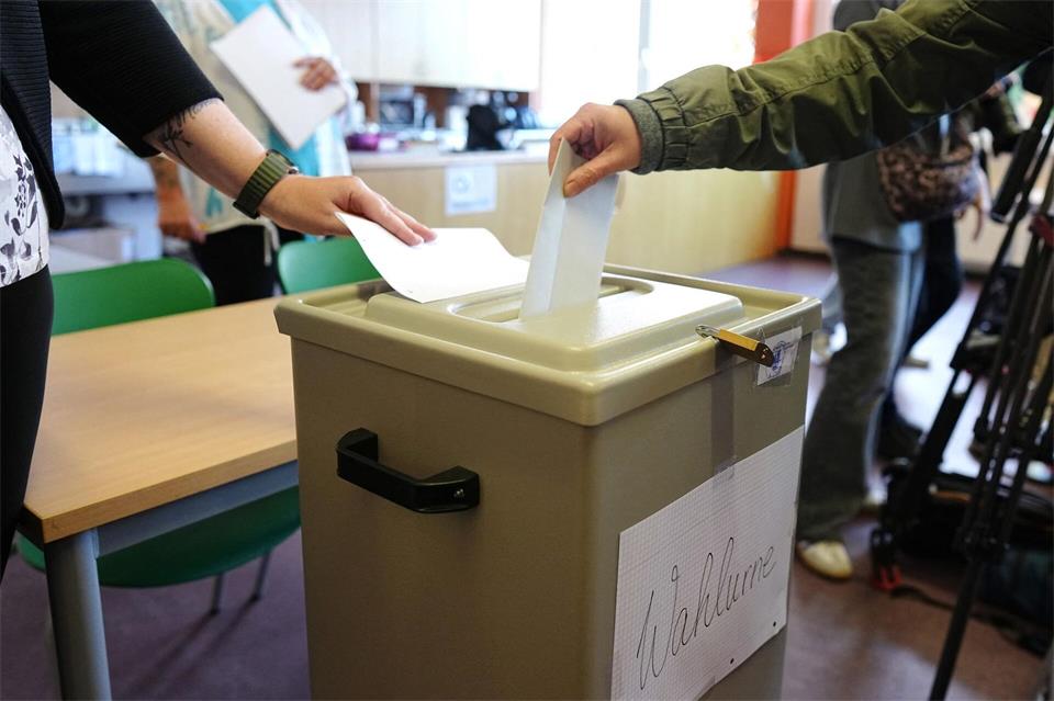 Der Andrang in den Wahllokalen war groß.Kay Nietfeld/dpa