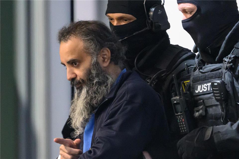 Der Angeklagte Taleb al-Abdulmohsen nannte am zweiten Prozesstag schockierende Details zur Tat. Hendrik Schmidt/dpa