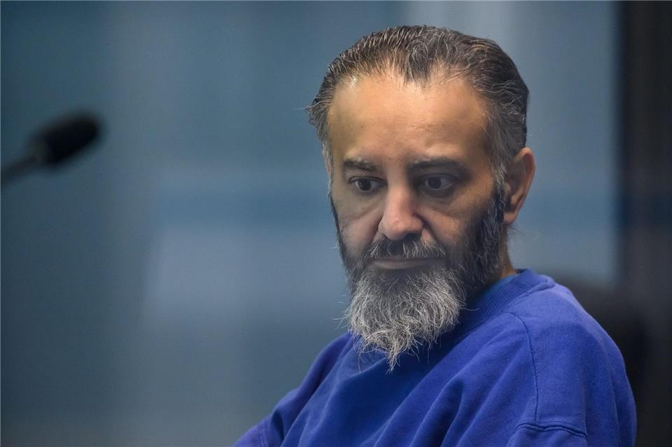 Der Angeklagte hat sich zu seiner Person geäußert. Klaus-Dietmar Gabbert/dpa