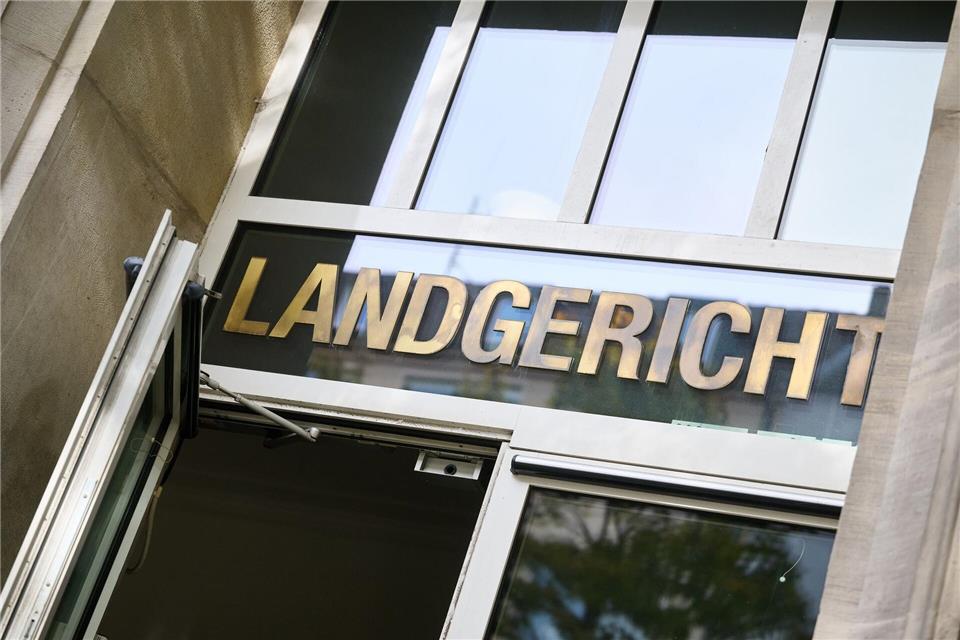 Der Angeklagte wurde nach dem Urteil aus der Untersuchungshaft entlassen.Bernd Thissen/dpa