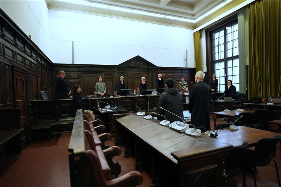 Der Angeklagte wurde wegen Totschlags zu elf Jahren Haft verurteilt. (Archivfoto) Marcus Brandt/Pool/dpa