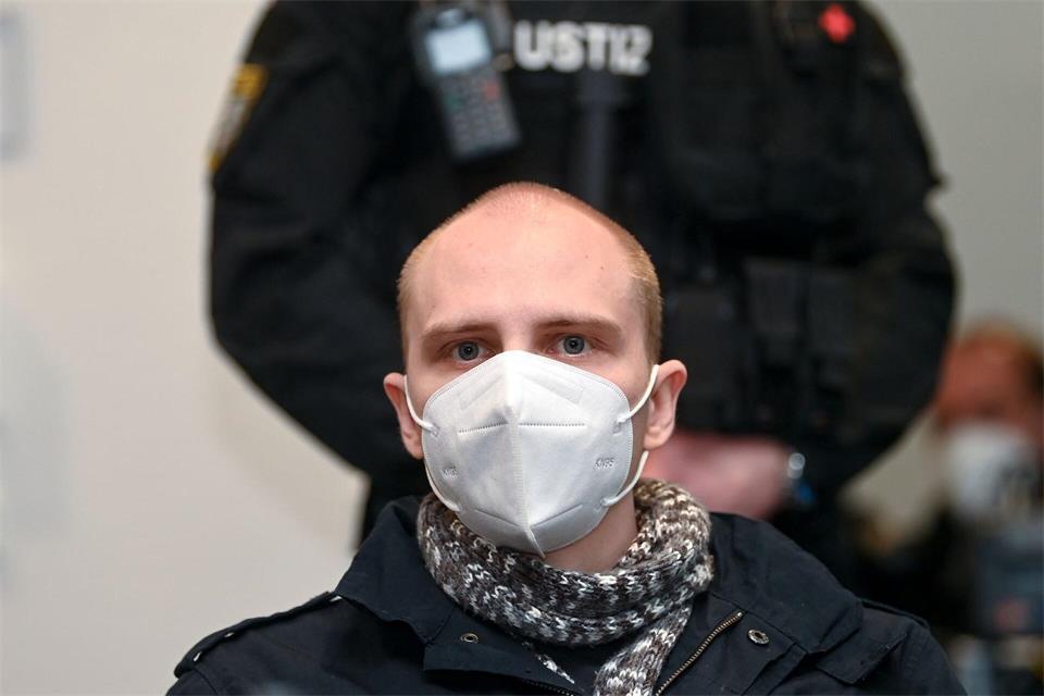 Der Attentäter von Halle, Stephan Balliet, bewegte sich in rechtsextremistischen Online-Foren und Imageboards. (Archivbild)Hendrik Schmidt/dpa-Zentralbild-POOL/dpa