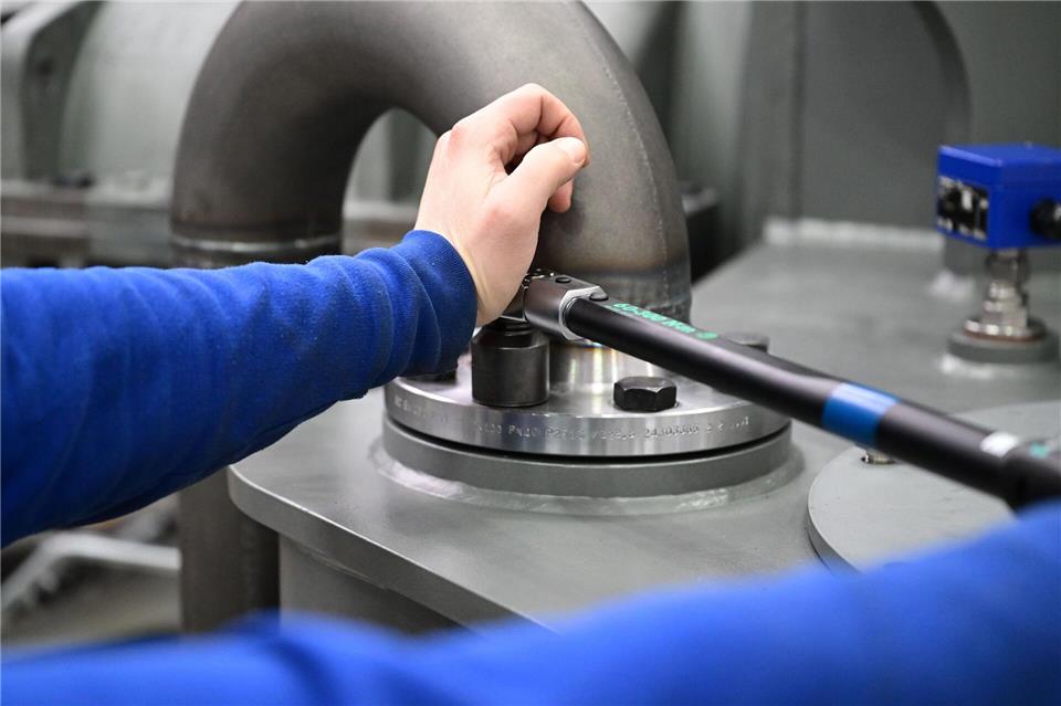 Der Auftragseingang im Südwest-Maschinenbau war im Januar verhalten - aber positiv. (Symbolbild)Bernd Weißbrod/dpa