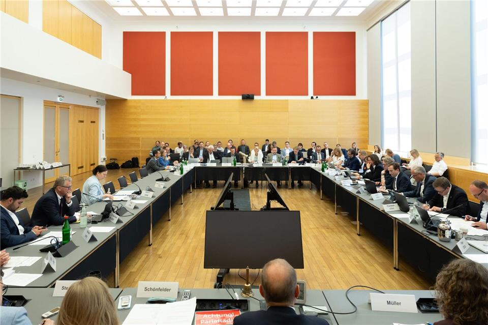 Der Ausschuss hat sich bereits oft mit Northvolt befasst.Ulrich Perrey/dpa