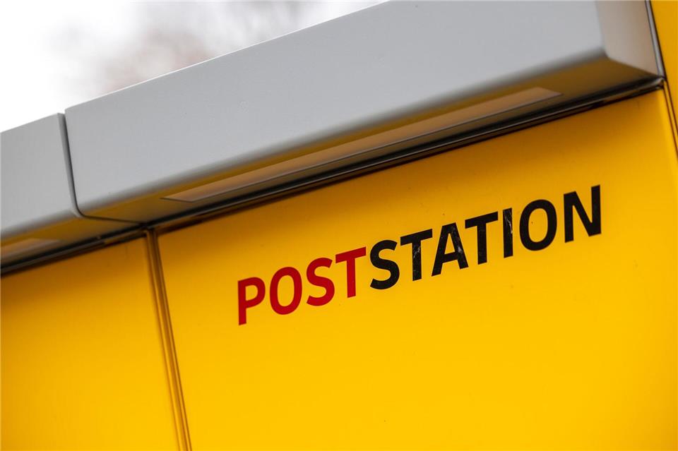 Der Automat heißt Poststation, er ist eine Weiterentwicklung der auf Pakete beschränkten Packstationen.Thomas Banneyer/dpa