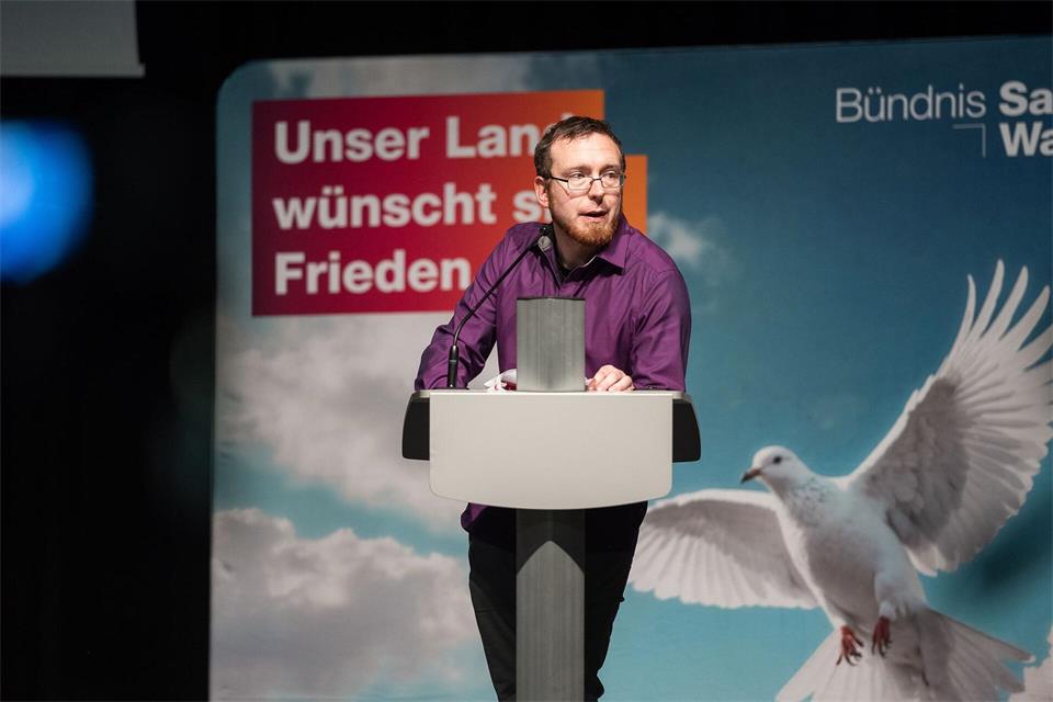 Der BSW-Abgeordnete Nico Rudolph fordert von der Regierung eine Datenerhebung zu ostdeutschen Führungskräften in der sächsischen Verwaltung. (Archivbild)Paul Glaser/dpa