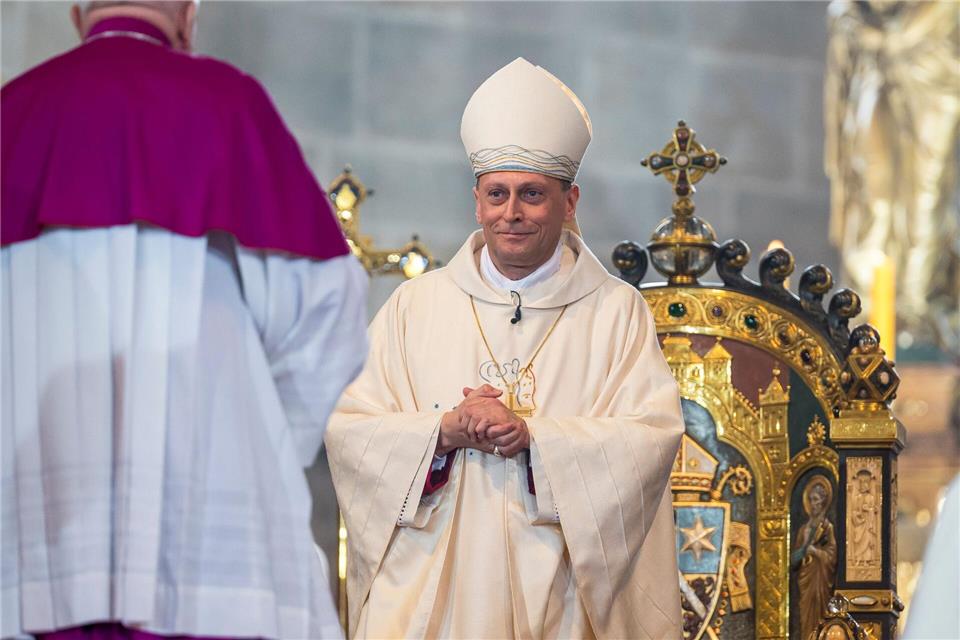 Der Bamberger Erzbischof Gössl blickt auf das Heilige Jahr 2025 zurück. (Archivbild)Daniel Vogl/dpa