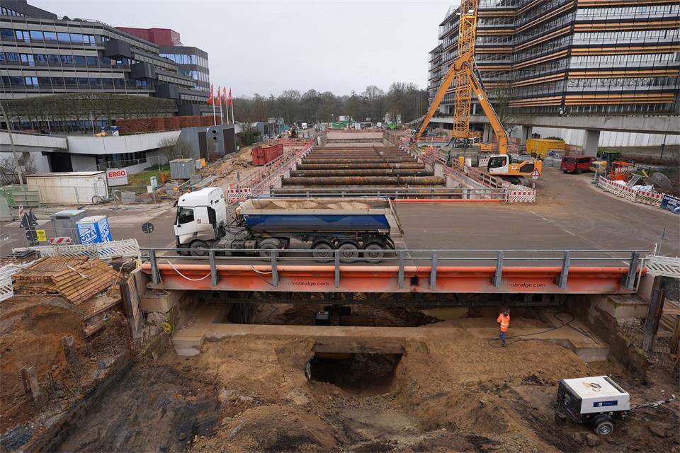 Der Bau der U5 dauert an. (Archivbild) Marcus Brandt/dpa