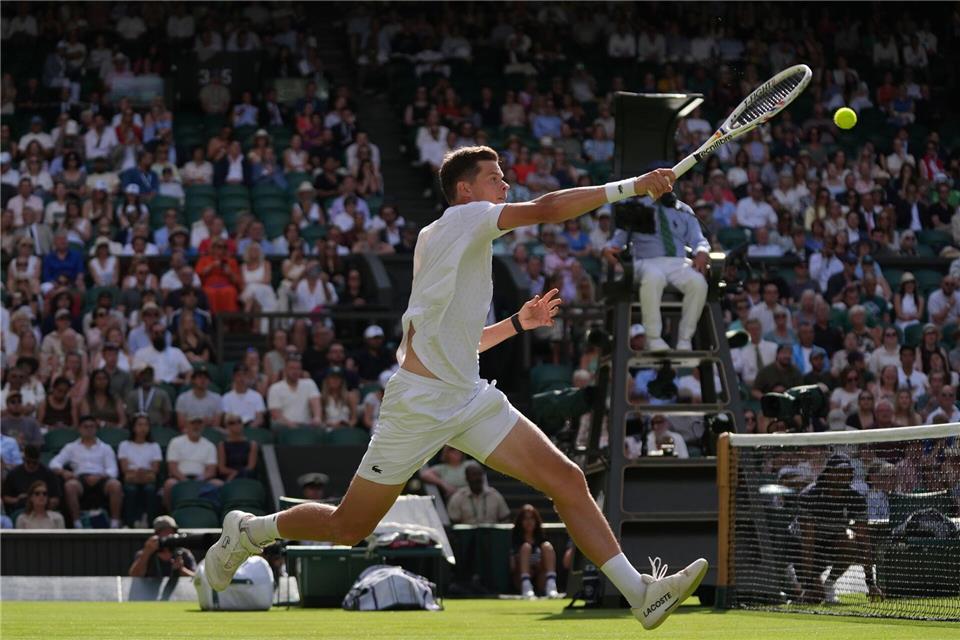 Der Belgier Alexander Blockx stellte Alexander Zverev vor Probleme.Maja Smiejkowska/AP/dpa