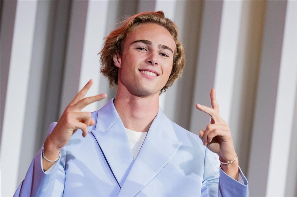 Daniela und Moritz sind Jubiläums-„Topmodels“ Der Berliner Moritz ist erst der zweite Mann, der sich „Germany’s Next Topmodel“ nennen darf.Rolf Vennenbernd/dpa