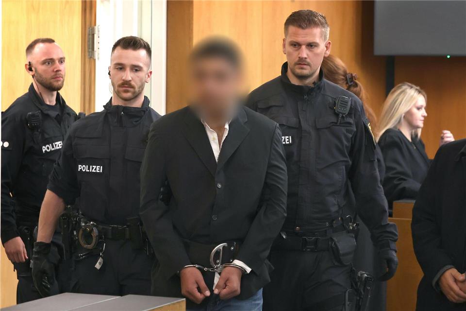 Der Beschuldigte wurde nach der Tat in einem psychiatrischen Krankenhaus untergebracht.Karl-Josef Hildenbrand/dpa