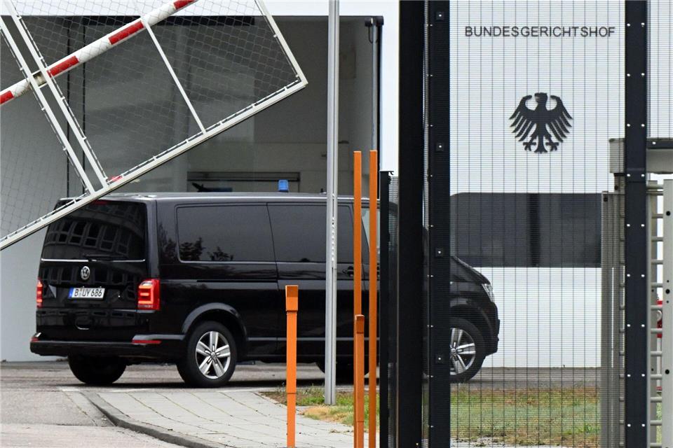 Der Beschuldigte wurde zum Ermittlungsrichter des BGH nach Karlsruhe gebracht.Uli Deck/dpa