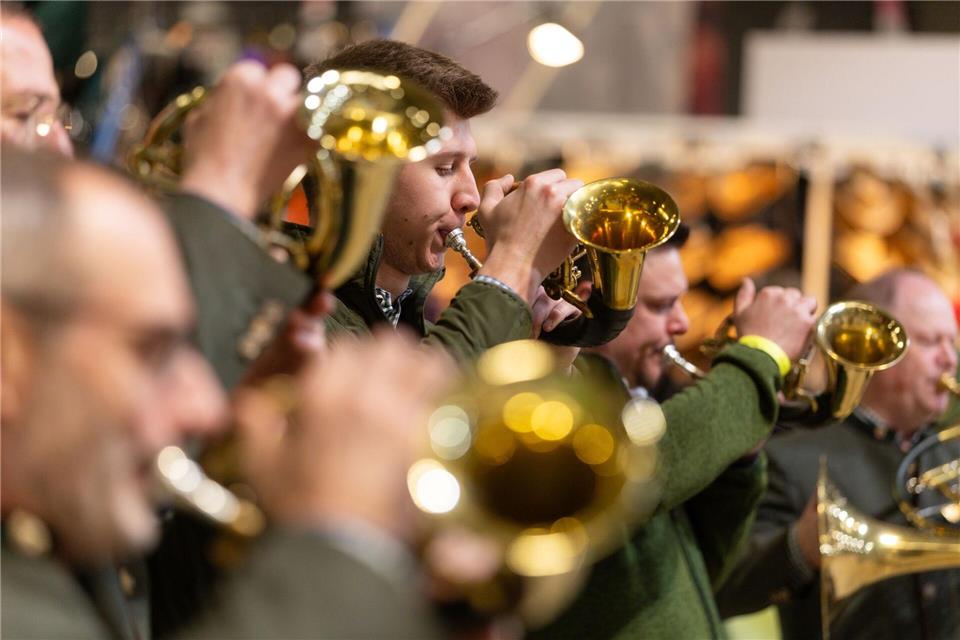 Der Besucherzuspruch für die Messe „Reiten-Jagen-Fischen“ in Erfurt war in diesem Jahr geringer als 2025.Michael Reichel/dpa