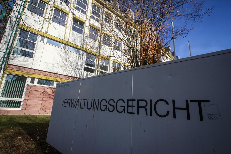 Der Bezirksverband Mittelhessen der Partei „Die Heimat“ - ehemals NPD - hat nach einem Gerichtsurteil Anspruch auf Eröffnung und Führung eines Girokontos bei der Sparkasse Wetzlar. Nadine Weigel/dpa/dpa