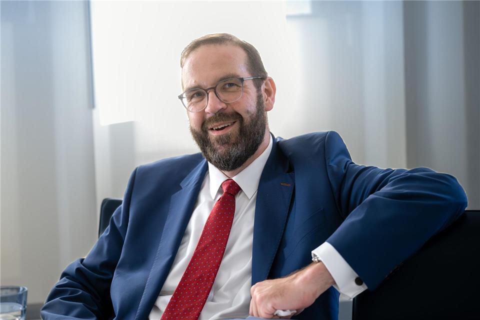 Der Bildungsminister freut sich über ein neues Projekt. (Archivbild)Soeren Stache/dpa