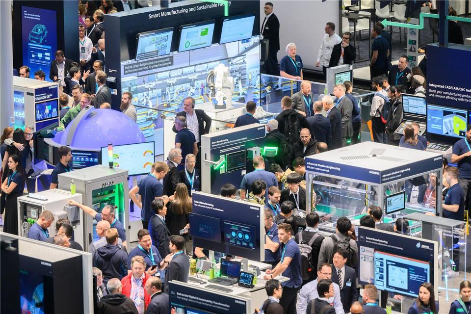 Der Branchenverband Auma blickt zuversichtlich auf das anstehende Messejahr. (Archivbild)Julian Stratenschulte/dpa