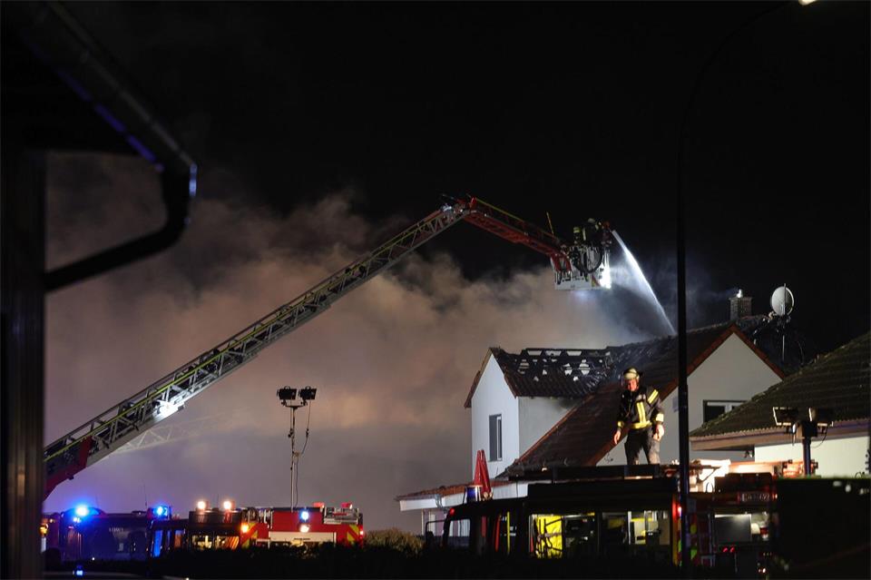 Der Brand in Wächtersbach hatte wegen seines vermeintlich rechtsextremistischen Hintergrunds für überregionales Aufsehen gesorgt. (Archivbild)Marc Webersinn/5vision.news/dpa