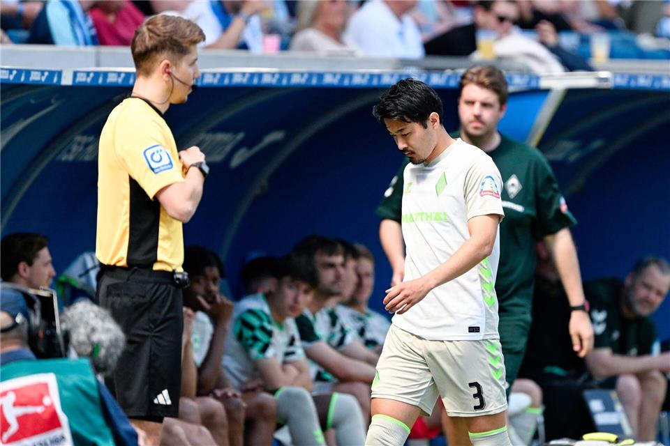 Der Bremer Sugawara musste früh vom Platz.Uwe Anspach/dpa