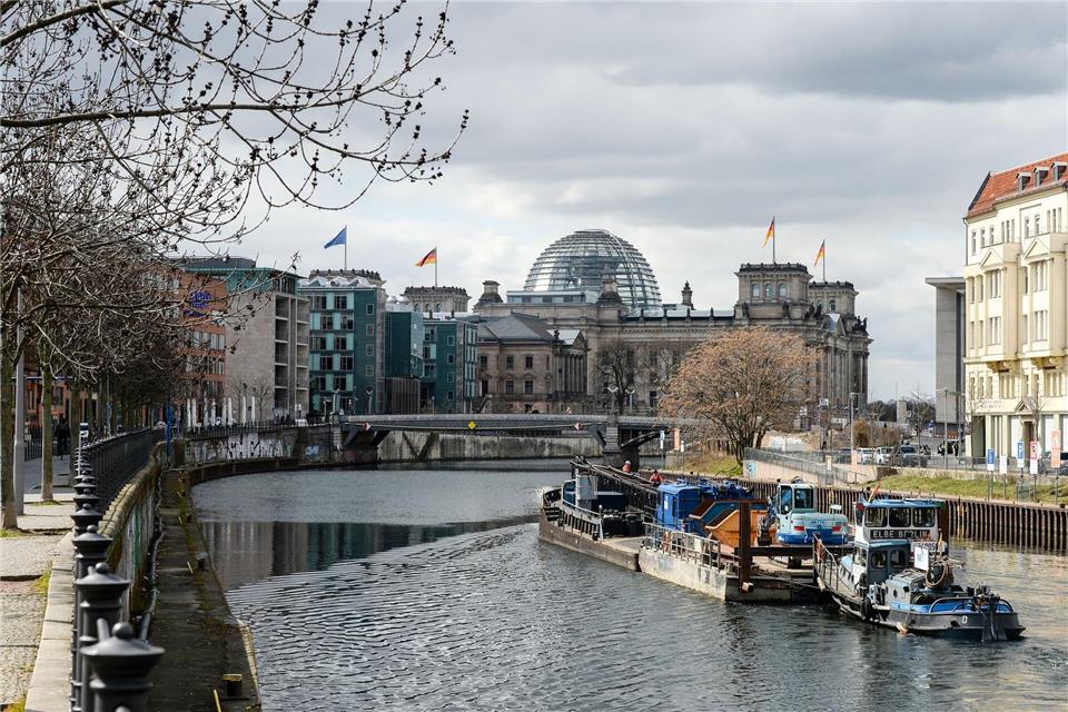 Der Bundestag verzichtet auf ein millionenschweres Bauprojekt in ReichstagsnäheJens Kalaene/dpa-Zentralbild/dpa