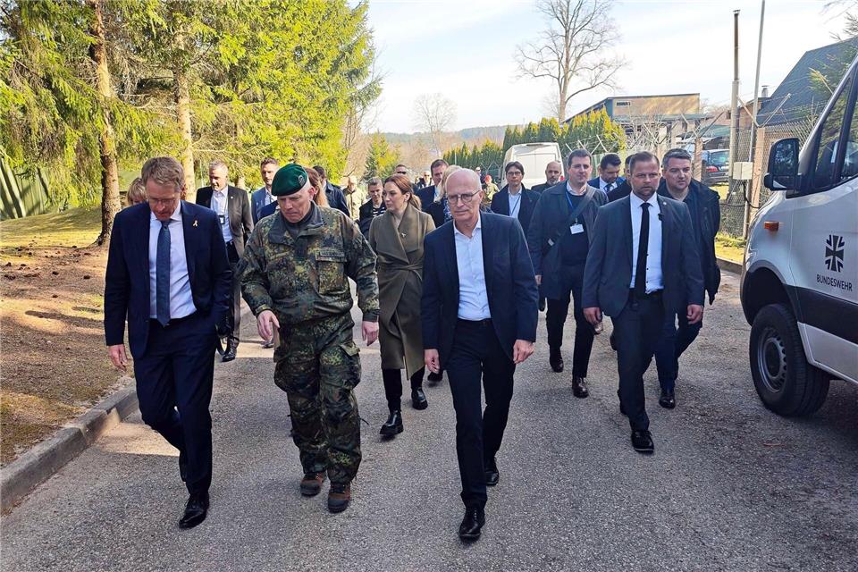 Der Bundeswehrstandort Nememcine in Litauen ist nur 19 Kilometer von belarussichen Grenze entfernt. Martin Fischer/dpa