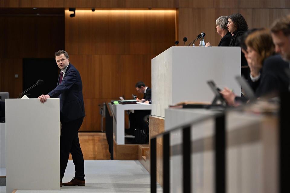 Der CDU-Politiker Christian Fühner lehnt die Tablets als teures Wahlkampfgeschenk ab. (Archivbild)Shireen Broszies/dpa