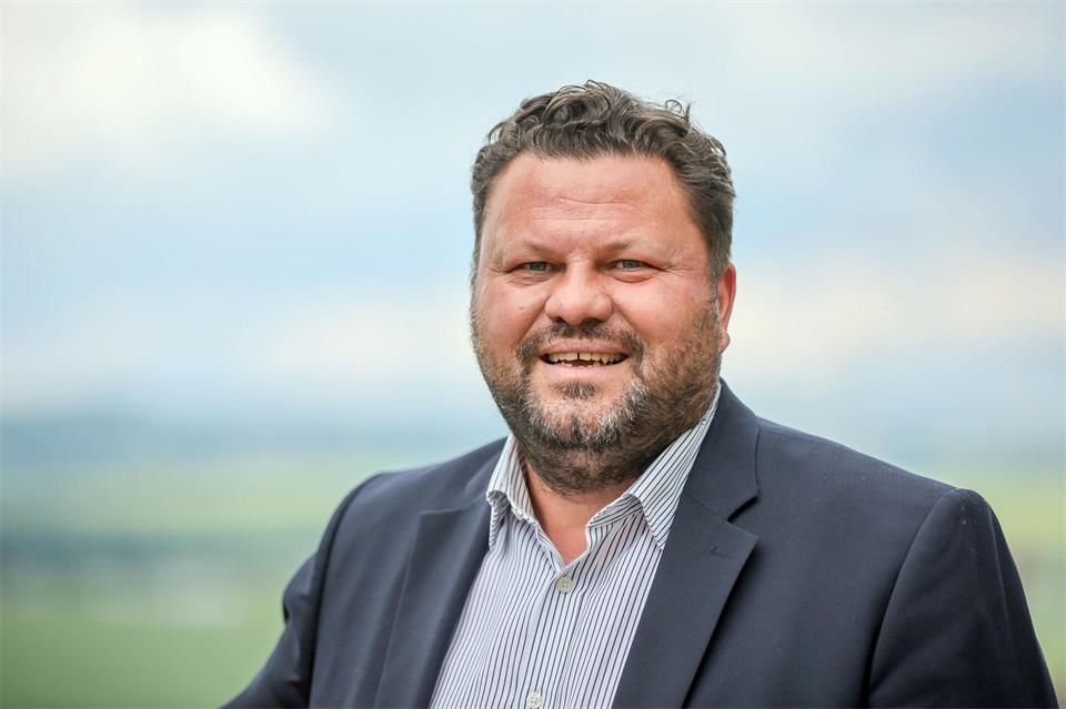 Der CDU-Politiker Lars Kluge bleibt Oberbürgermeister von Hohenstein-Ernstthal. (Archivbild)Jan Woitas/dpa