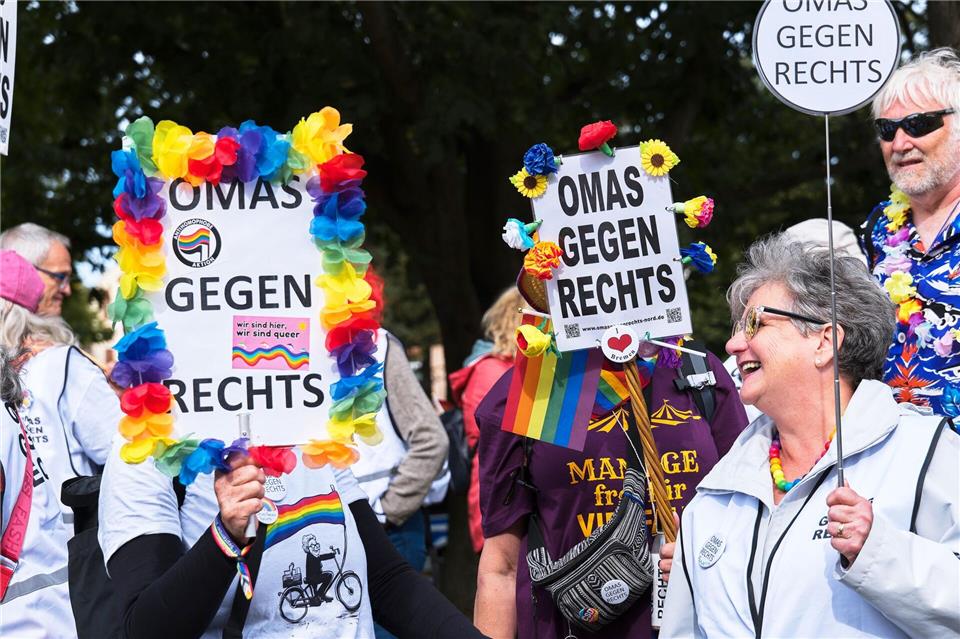 Der CSD in Grevesmühlen fand viel Unterstützung.Marcus Golejewski/dpa