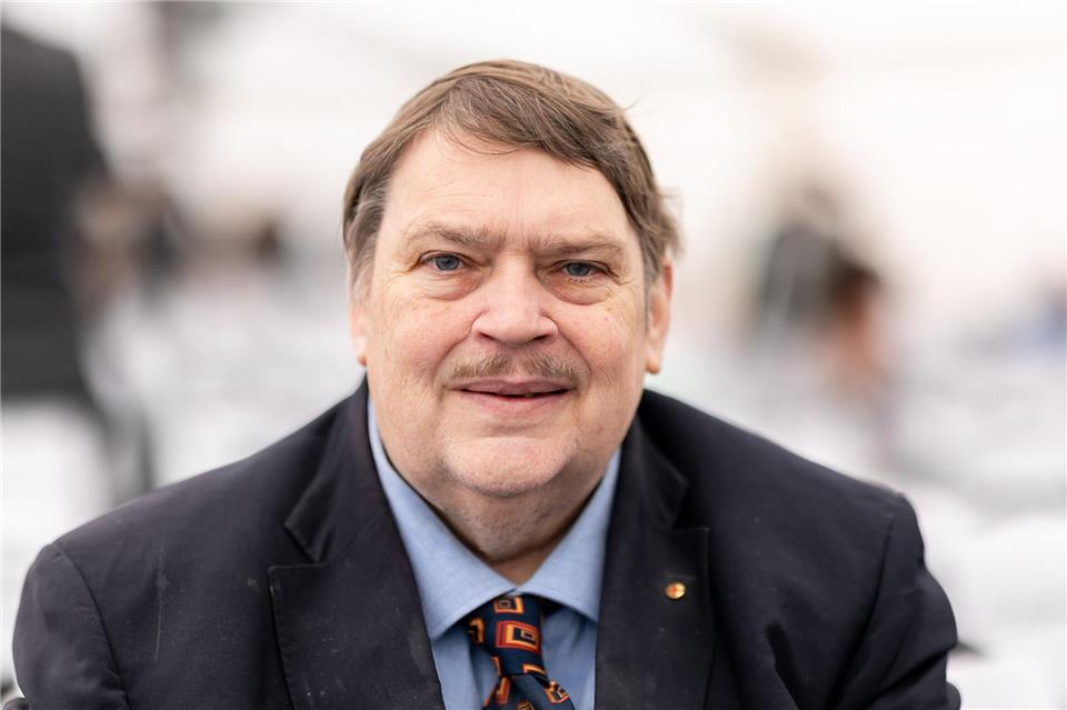 Der CSU-Politiker und frühere Europaabgeordnete Bernd Posselt ist Sprecher der Sudetendeutschen Volksgruppe. (Archivbild)Daniel Karmann/dpa