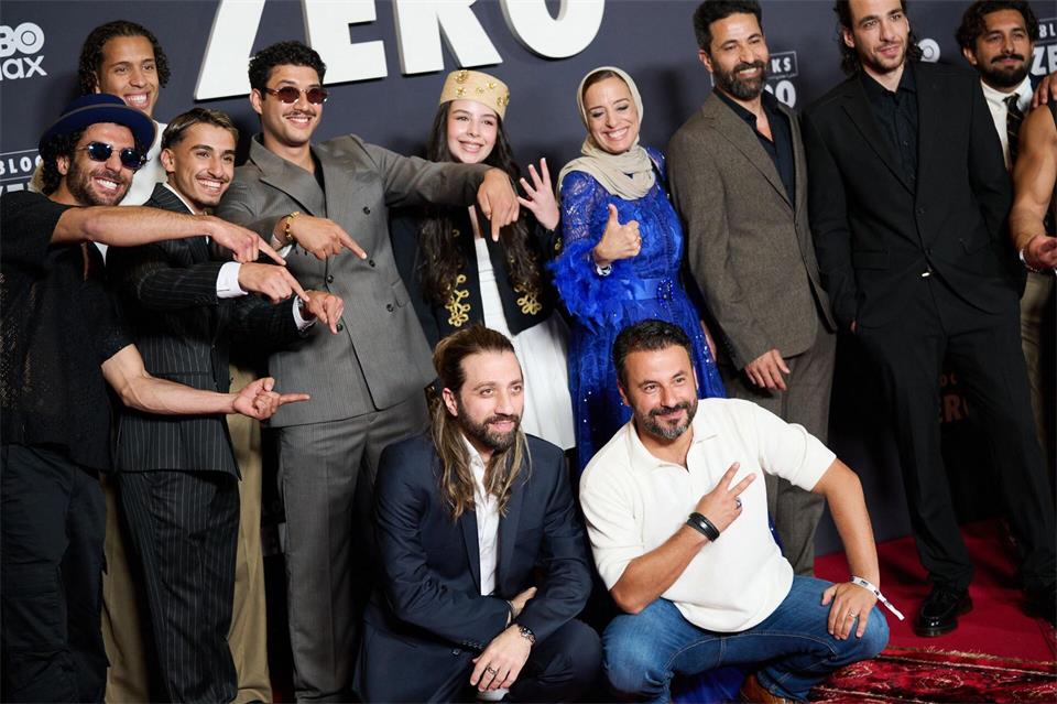 Der Cast von „4 Blocks Zero“. (Archivbild)Sebastian Christoph Gollnow/dpa