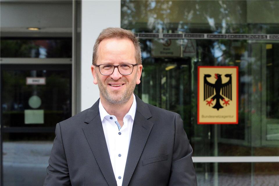 Der Chef der Bundesnetzagentur, Klaus Müller, will das Monopol der Bahn im Fernverkehr aufbrechen. (Archivbild)Wolf von Dewitz/dpa-Zentralbild/dpa