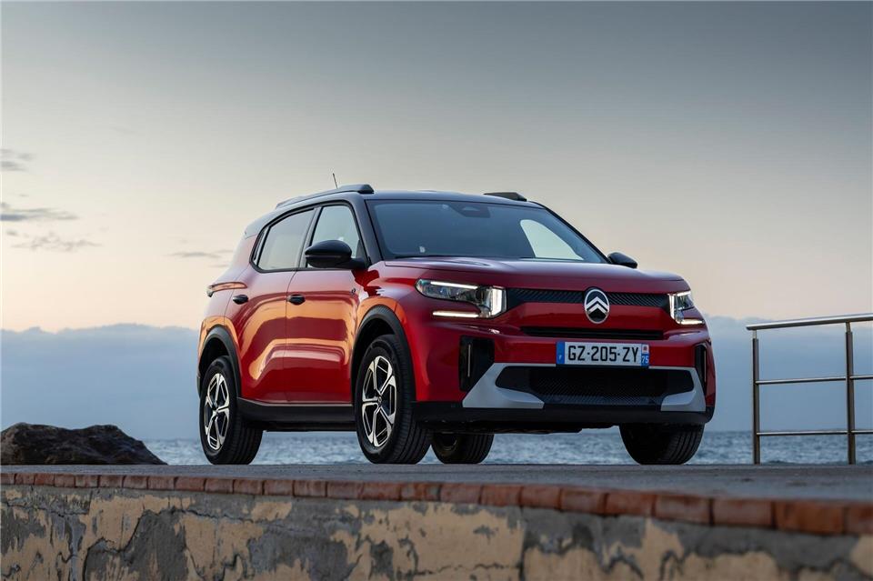 Der Citroën C3 Aircross bietet auch Platz für eine optionale dritte Sitzreihe.Adrien Cortesi/Citroën/dpa-tmn